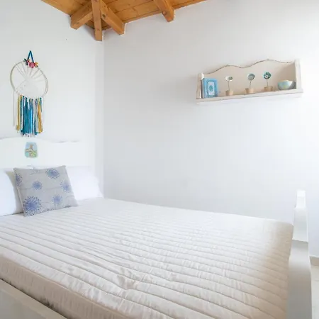 Traditional Family Southern Lefkada * Sívros